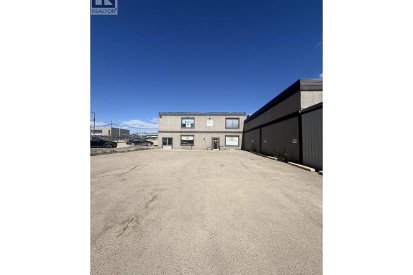 1 10032 99 Avenue, Fort St  John, BC, photo 2