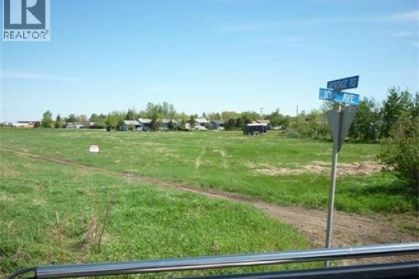 1 103rd Avenue, Tisdale, SK, photo 2