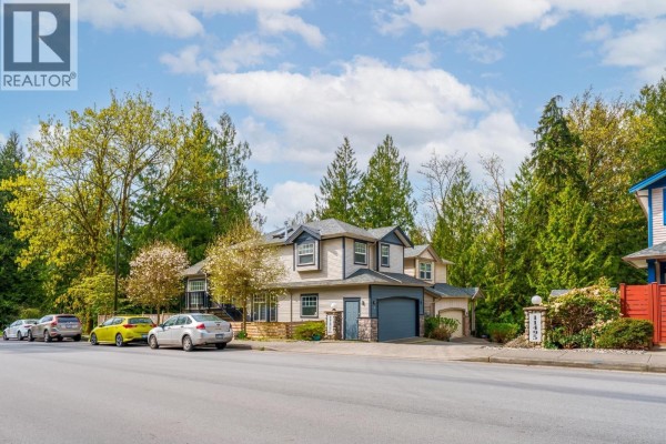 1 11495 Cottonwood Drive, Maple Ridge, BC V2X6C8 Photo 2