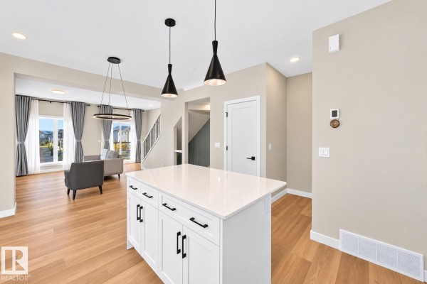Den - #1 11910 35 Av Sw, Edmonton, AB T6W4Z8 Photo 4
