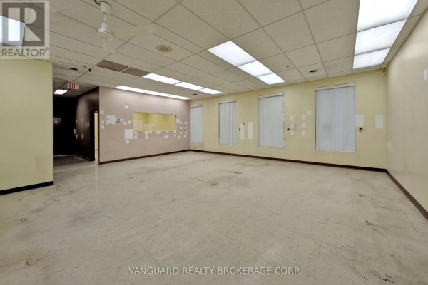 1-2 - 20 Baywood Road, Toronto, ON M9V4A8 Photo 4
