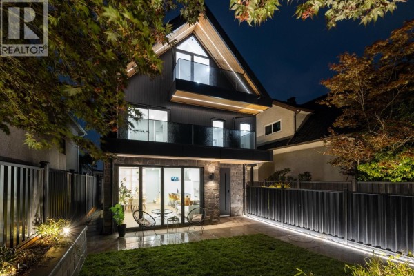 1 2145 Napier Street, Vancouver, BC V5L2P1 Photo 3