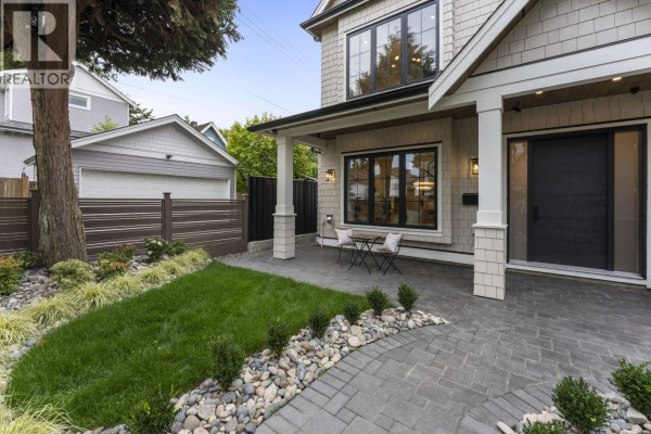 1 2256 E Pender Street, Vancouver, BC V5L1X4 Photo 5
