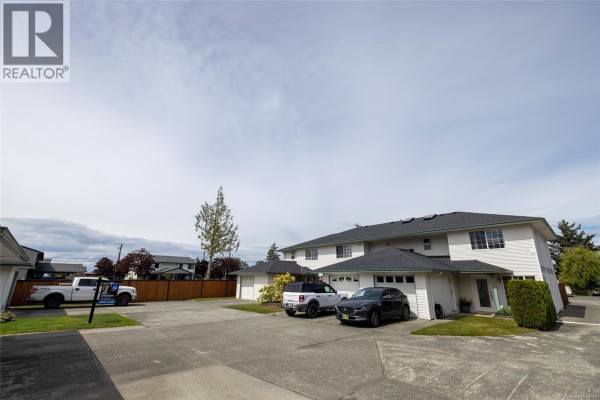 Kitchen - 1 2553 Kingcome Pl, Port Mcneill, BC V0N2R0 Photo 4