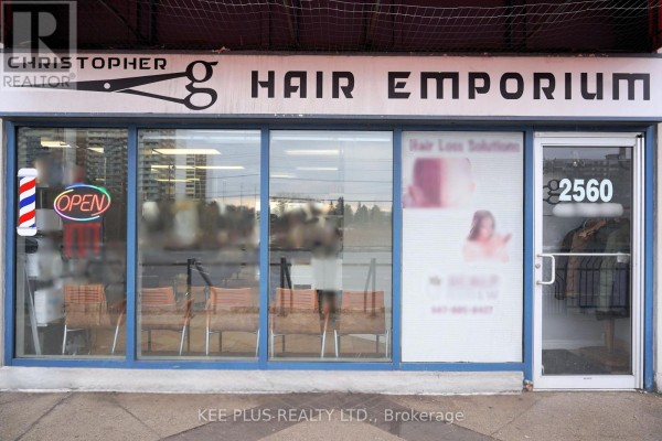 1 2560 Lawrence Avenue E, Toronto, ON M1P2R7 Photo 3