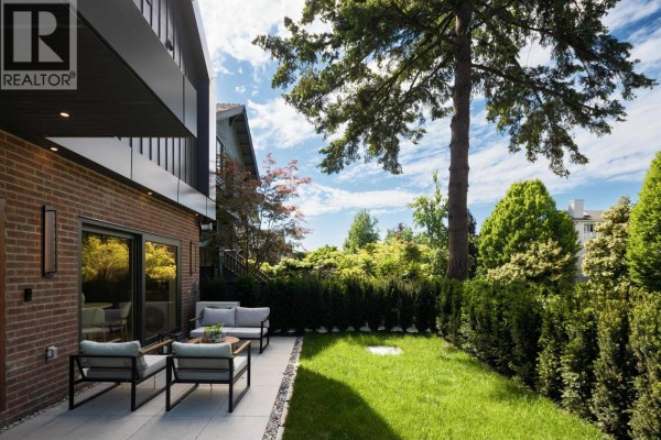 1 258 E 19 Avenue, Vancouver, BC V5V1J2 Photo 4