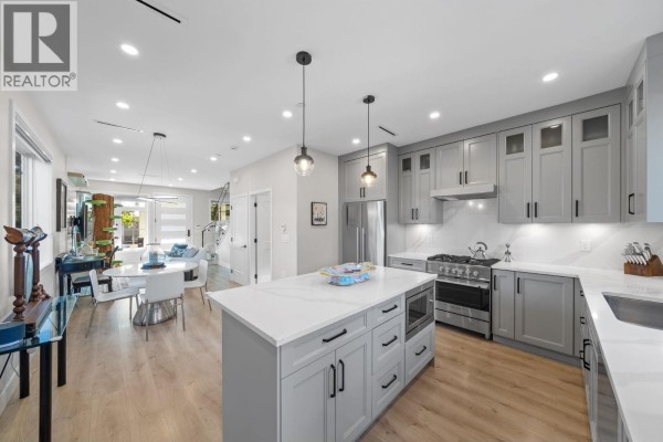 1 2749 E 54th Avenue, Vancouver, BC V5S1X7 Photo 5