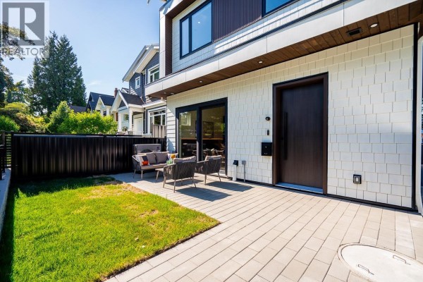 1 2875 Cambridge Street, Vancouver, BC V5J3Z1 Photo 5