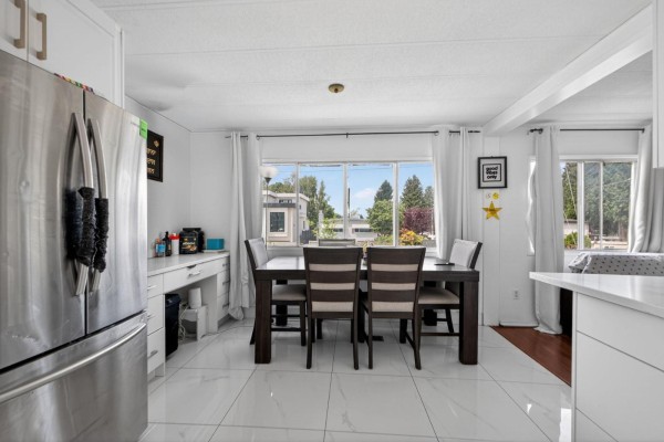 1 31522 Monarch Court, Abbotsford, BC V2T6M5 Photo 5