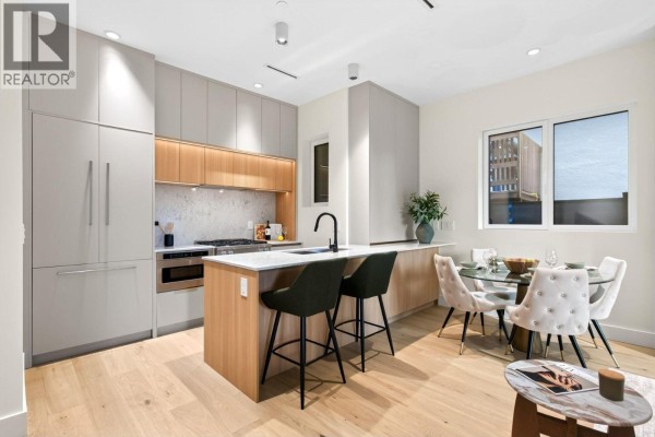 1 3315 W 10th Avenue, Vancouver, BC V6R2E5 Photo 4