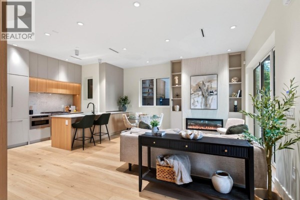 1 3315 W 10th Avenue, Vancouver, BC V6R2E5 Photo 5