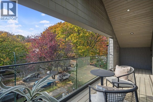 1 3657 W 11th Avenue, Vancouver, BC V6R2K4 Photo 4