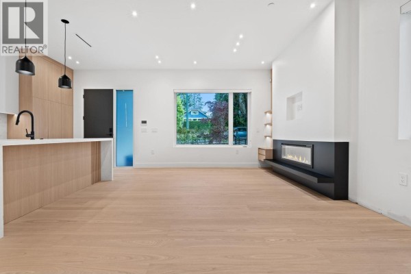 1 3813 W 16th Avenue, Vancouver, BC V6R3C3 Photo 3