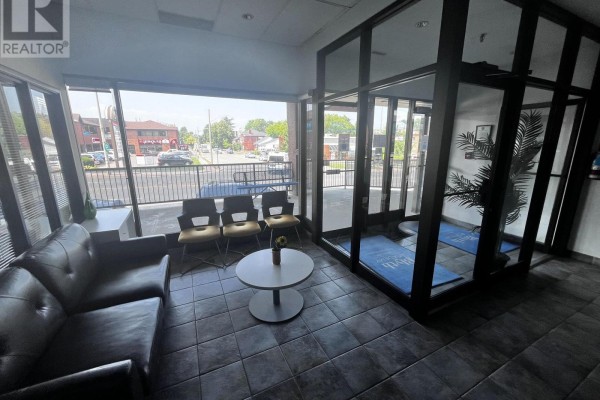 #1-4 - 209 Dundas Street E, Whitby, ON L1N2M4 Photo 3