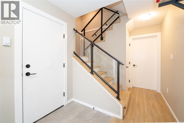 1 50 King George St N, Lake Cowichan, BC, photo 3