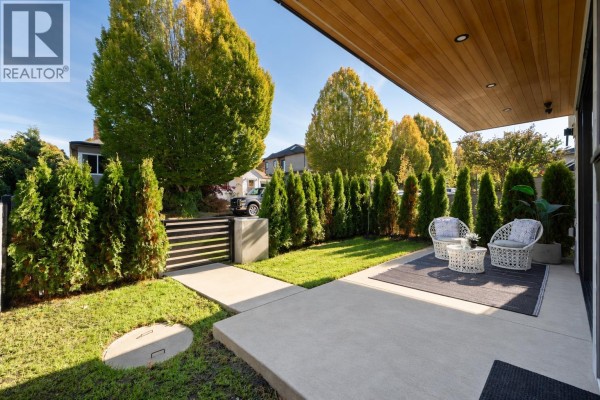 1 5023 Ross Street, Vancouver, BC V5W3K6 Photo 3