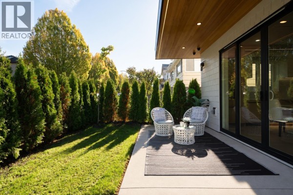 1 5023 Ross Street, Vancouver, BC V5W3K6 Photo 4