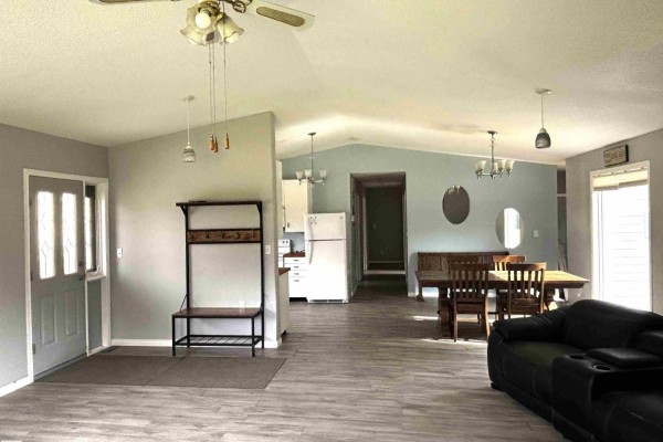 Primary Bedroom - #1 55029 Hwy 761, Rural Wetaskiwin County, AB T0C0T0 Photo 4