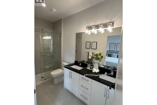 1 6898 Kerr Street, Vancouver, BC V5X2B3 Photo 4