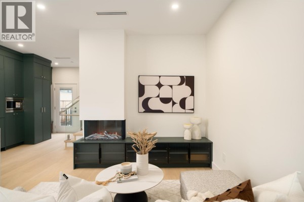 1 8508 East Boulevard, Vancouver, BC V6P5E6 Photo 5