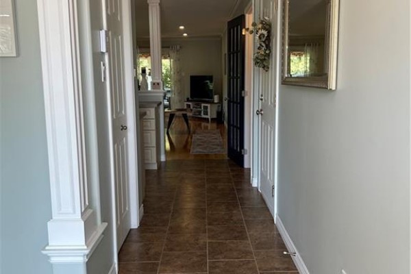 Foyer - 1-90 Damien Street, Dieppe, NB E1A0H3 Photo 5