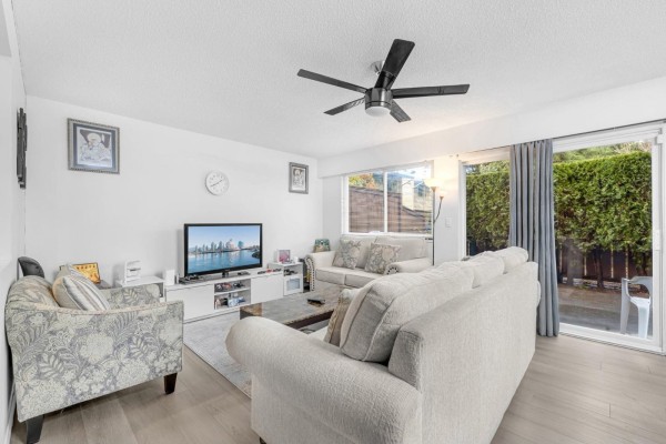 1 9400 122 Street, Surrey