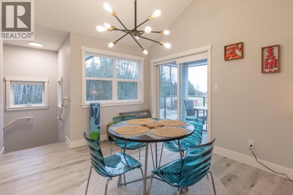 1 950 Woodsworth Road, Gibsons, BC V0N1V7 Photo 4