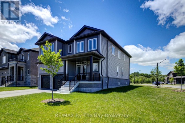 1 Amber Drive, Wasaga Beach, ON L9Z0R9 Photo 2