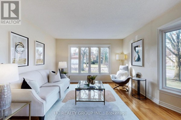 1 Atwood Court, Markham, ON, photo 3
