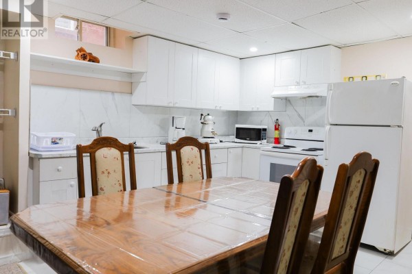 1 Bed 1bath Basement - 77 Rushingbrook Drive, Richmond Hill, ON L4S1X4 Photo 5