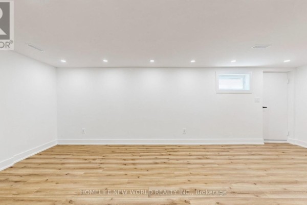 1 Bedroom-basement - 29 Charnwood Place, Markham, ON L3T5H2 Photo 4