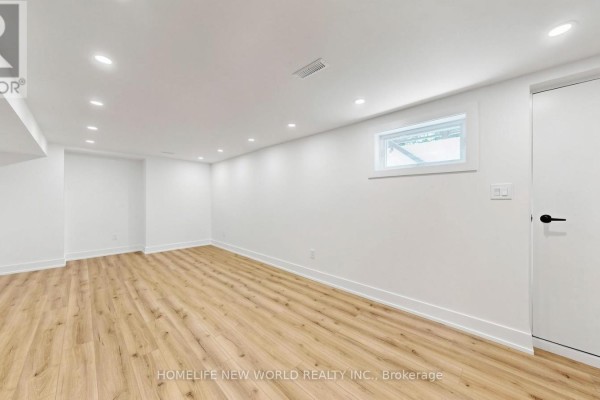 1 Bedroom-basement - 29 Charnwood Place, Markham, ON L3T5H2 Photo 5