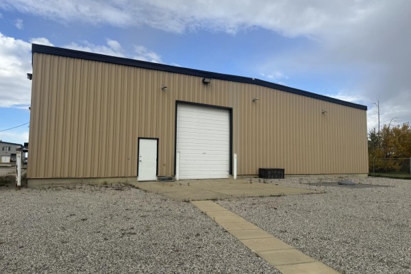 1 Boulder Boulevard, Stony Plain, AB T7Z0E7 Photo 2