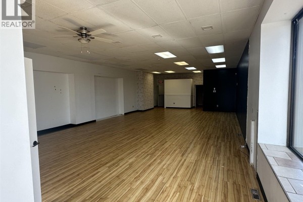 1 Broadway Street W, Yorkton, SK S3N0L3 Photo 4