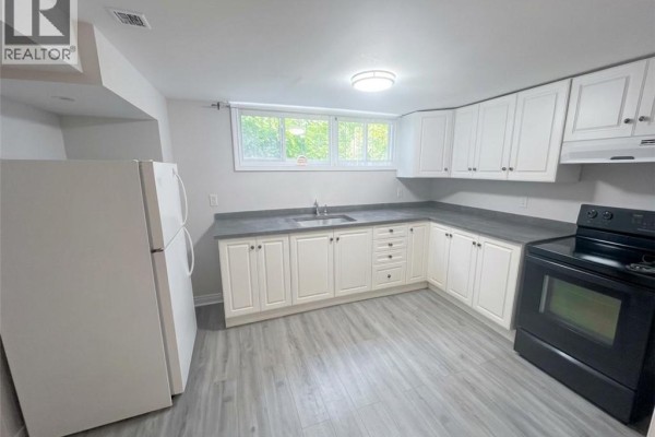 Kitchen - 1 Burfield Avenue Unit# 2 Lower, Hamilton, ON L8T2J8 Photo 5
