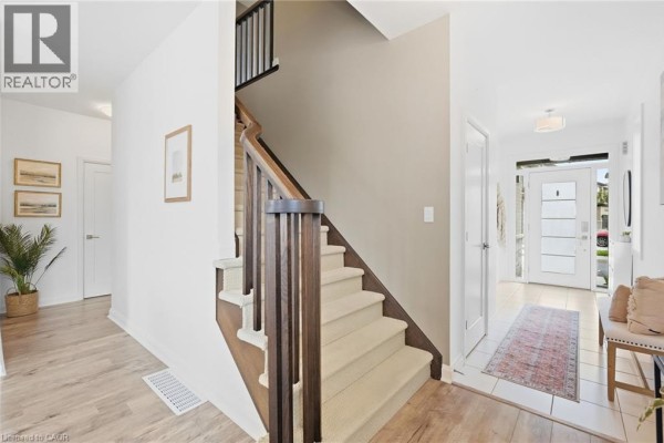 3pc Bathroom - 1 Burley Lane, Ancaster, ON L9G0G5 Photo 5