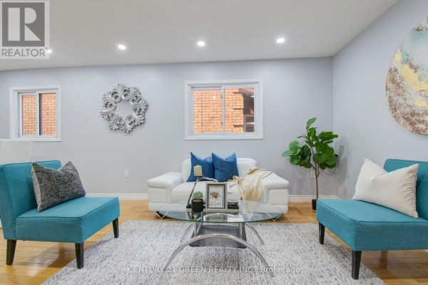 Family room - 1 Candy Crescent, Brampton, ON L6X3T8 Photo 5