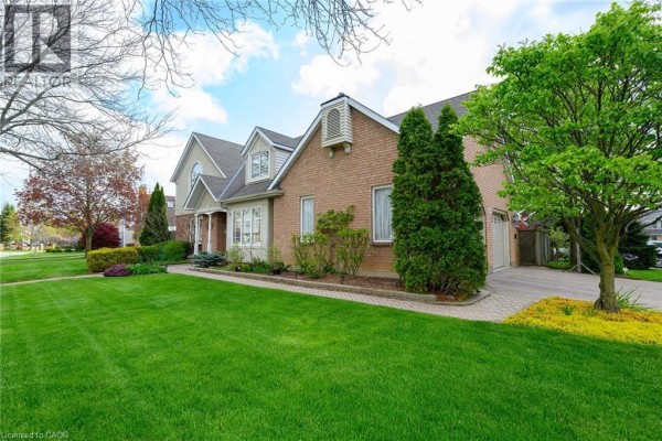 1 Captain Tenbrock Terrace, St  Catharines, ON, photo 2