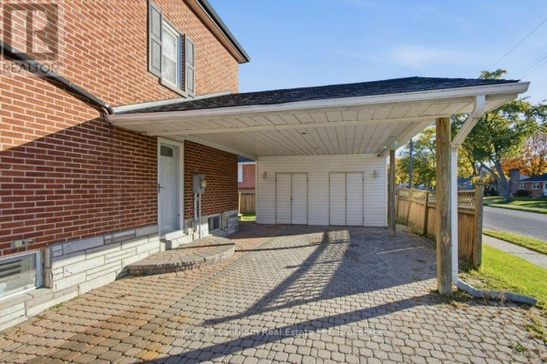 1 Clarke Boulevard, Belleville, ON K8N4C8 Photo 5