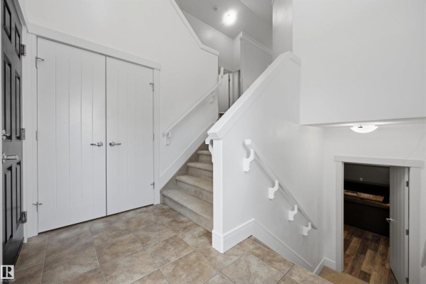 Family room - 1 Dittrich Av, Fort Saskatchewan, AB T8L0N3 Photo 4