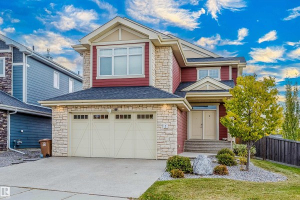 Residential for sale at 1 Eastview St, St  Albert, AB - MLS® 4FG65e