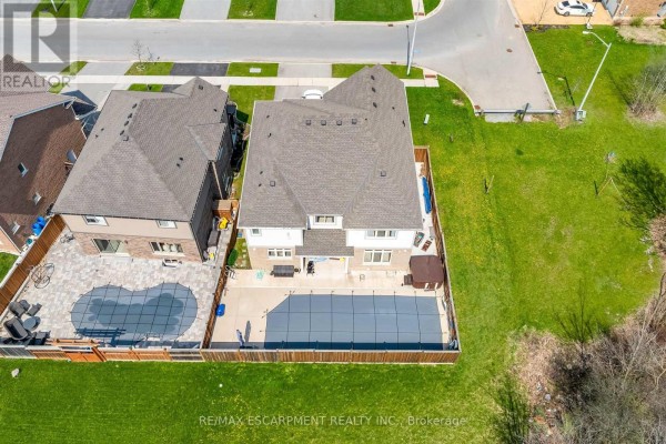 Recreation room - 1 Elderberry Road, Thorold, ON L2V0E7 Photo 3