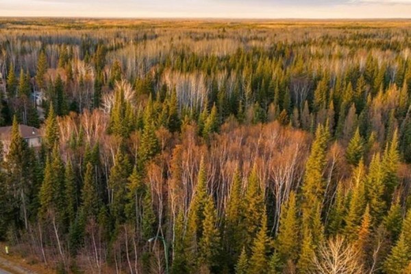 1 Estates Drive, Elk Ridge, SK, photo 3