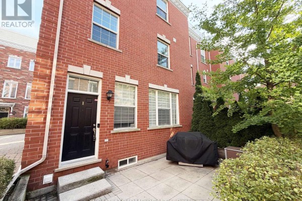 1 Fairhead Mews, Toronto, ON M4E3Y4 Photo 4