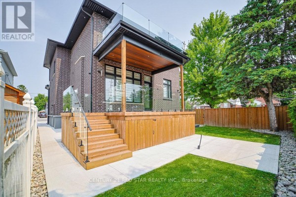 1 Frankwood Road, Toronto, ON, photo 3
