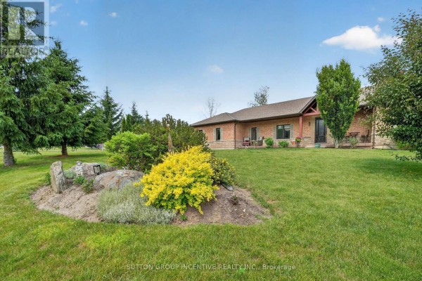 1 Galrich Court, Oro Medonte, ON, photo 2