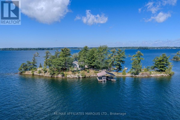 1 Island 49 Island, Leeds And The Thousand Islands, ON, photo 2