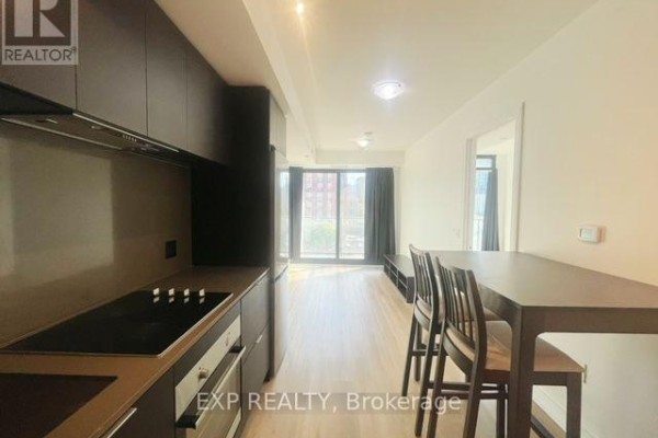 608 - 1 Jarvis Street, Hamilton, ON L8R0A8 Photo 2
