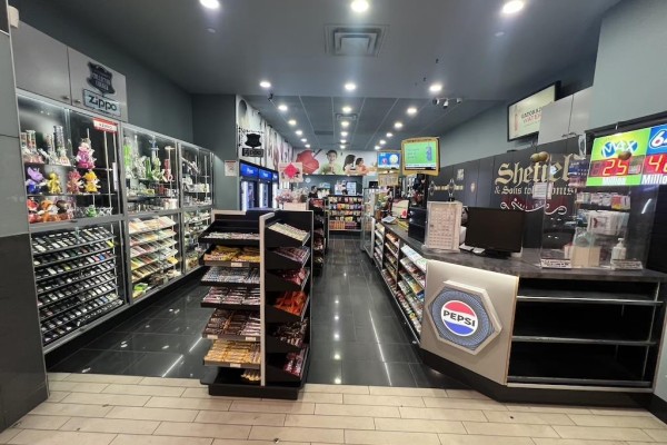 1 Kingsway Garden Mall, Edmonton, AB T5G3G4 Photo 5