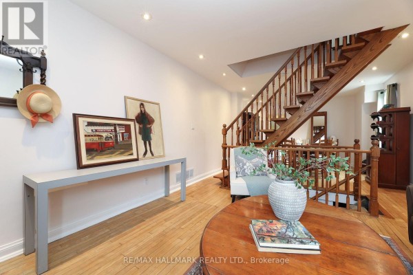 1 Lockwood Road, Toronto, ON M4L3M7 Photo 5
